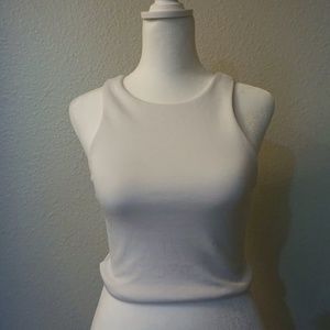 White basic crop top